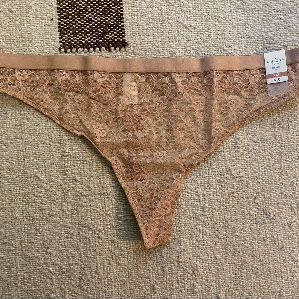 NWT Arizona beige lace thong size XXL
